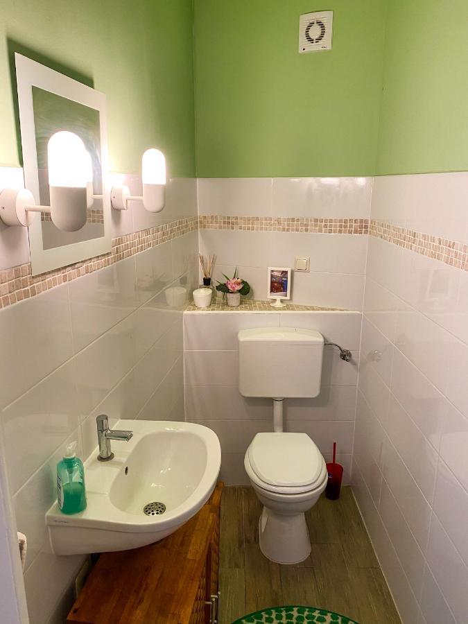 Villa Hanseart Luebeck - Privatzimmer In Zentraler Lage 外观 照片